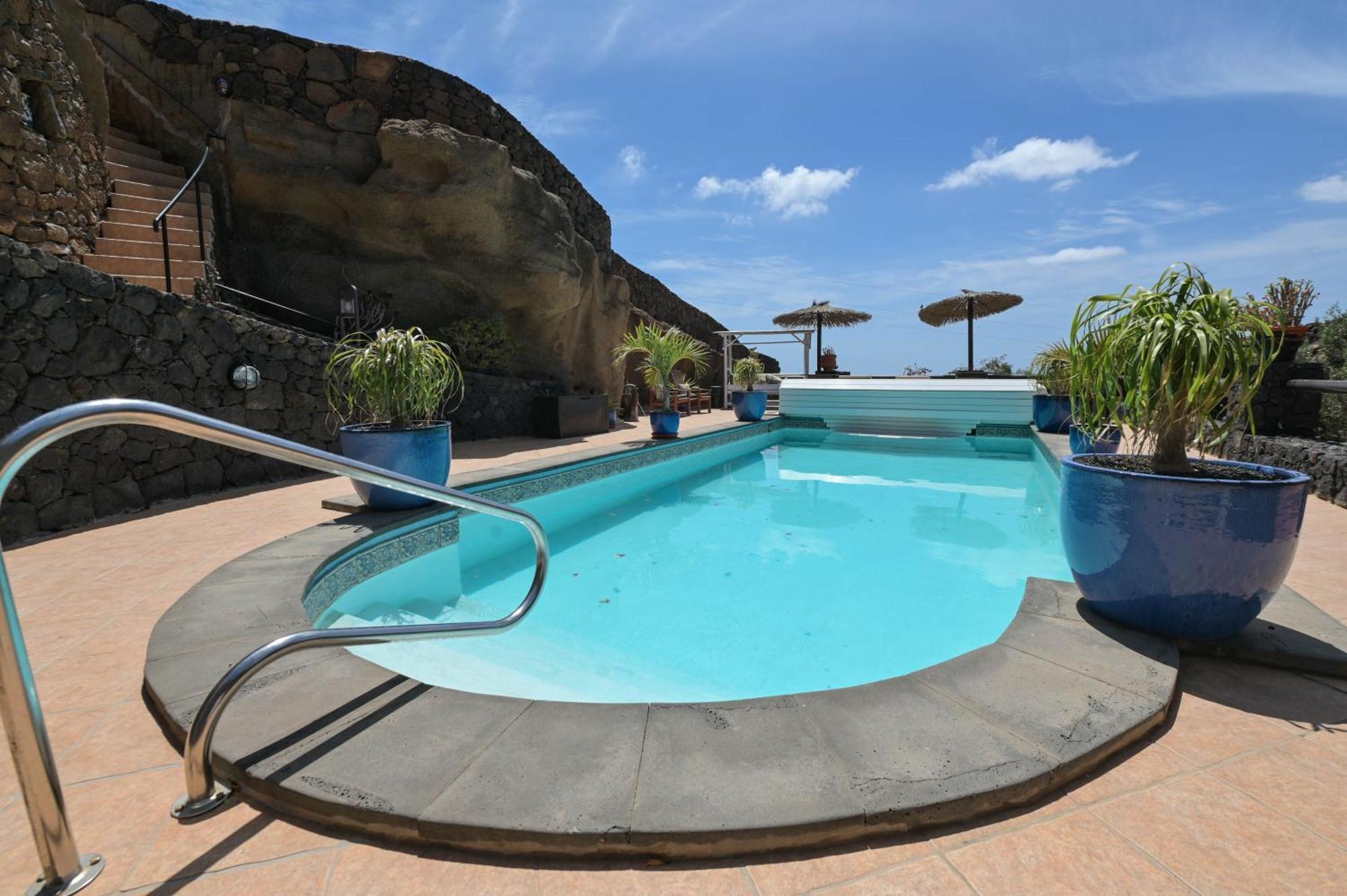 Castillo Lanzarote Villa Winni - Luxury Villa - Pet Friendly With Heated Pool La Asomada  Bagian luar foto