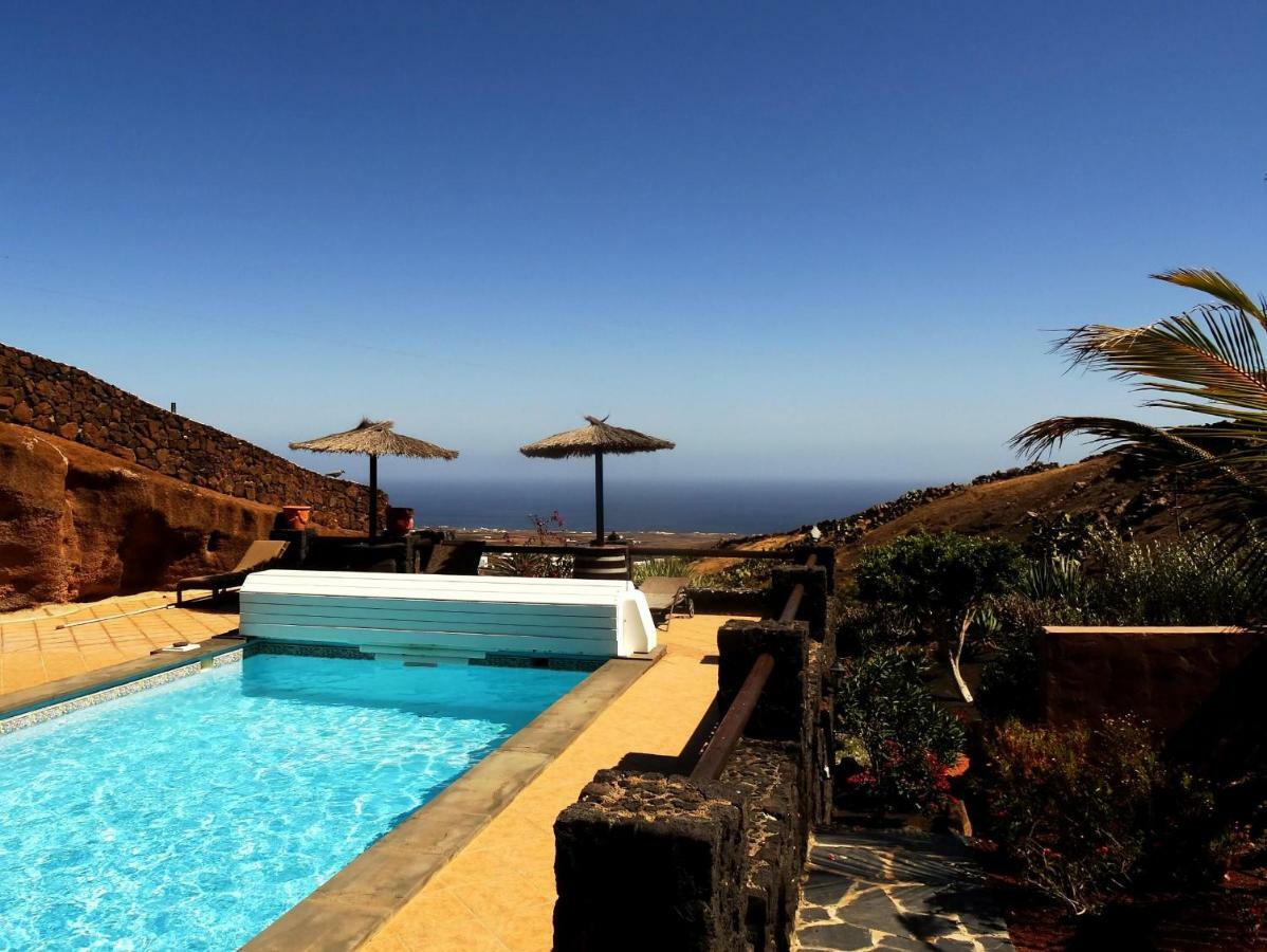 Castillo Lanzarote Villa Winni - Luxury Villa - Pet Friendly With Heated Pool La Asomada  Bagian luar foto